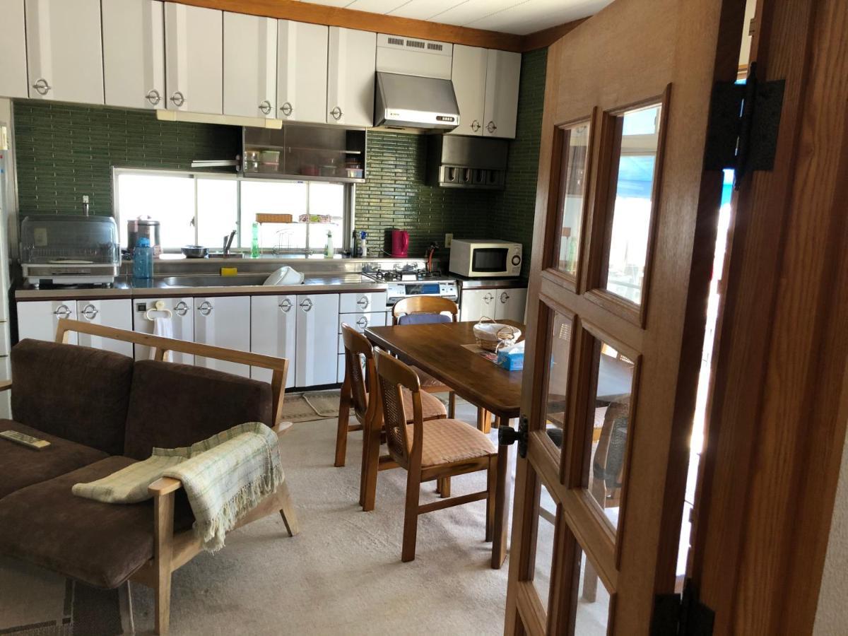 Holiday home 浜の宮七福神 1棟貸し9名様までご利用できます